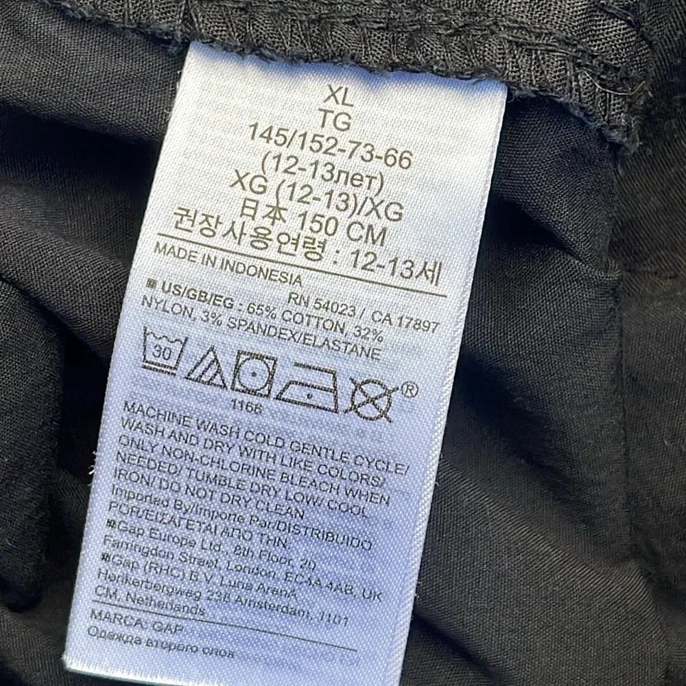 GAP Kids Cargo Shorts, black